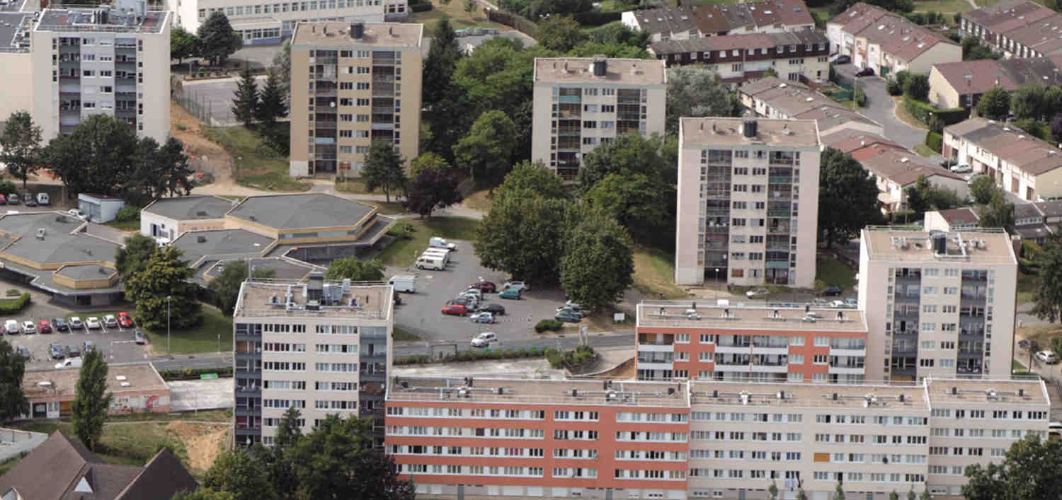 centre, fosses